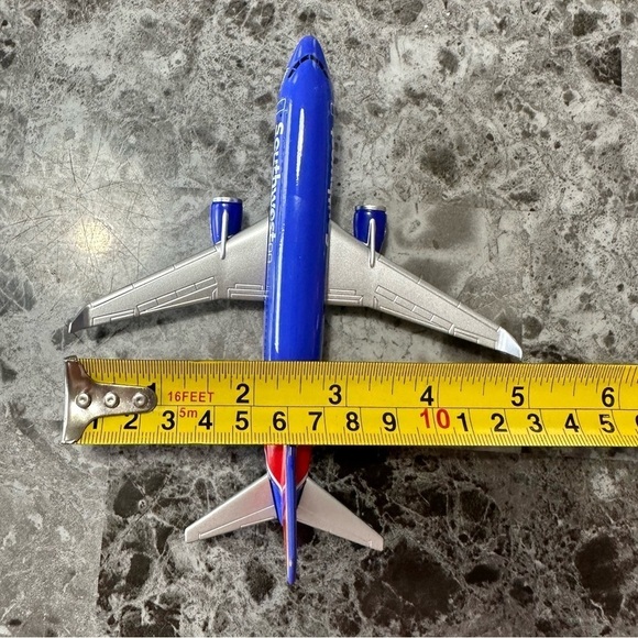 Southwest Airlines Realtoy Model Airplane N8642E Realistic Stripe Tail Diecast - Picture 10 of 11